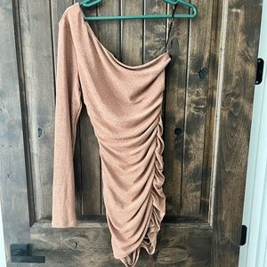 Super cute dress for formal/semi formal